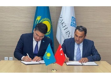 TÜKİB Üyesi Kazak Protein Yatırım Sözleşmesine İmza Attı