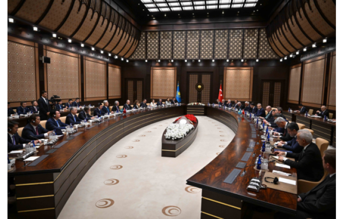 Tokayev, Türk Yatırımcılarını Kazakistan’a Davet Etti